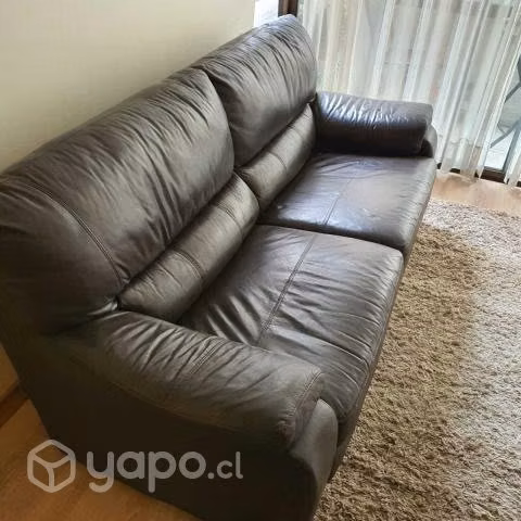 Sofa negro ecocuero