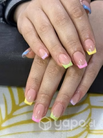 Manicure en Acrílico