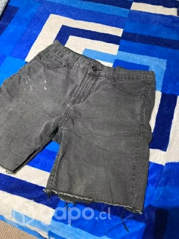 Short negro oppsite