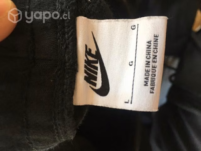 Buzo nike negro