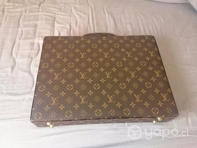 Maletín Louis Vuitton