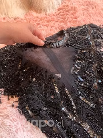 Lindo vestido de pura piedreria