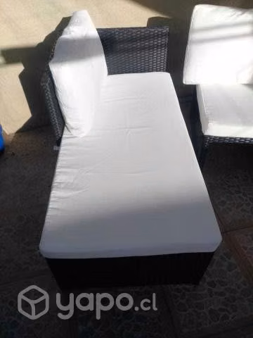 Sofas ratan con mesita