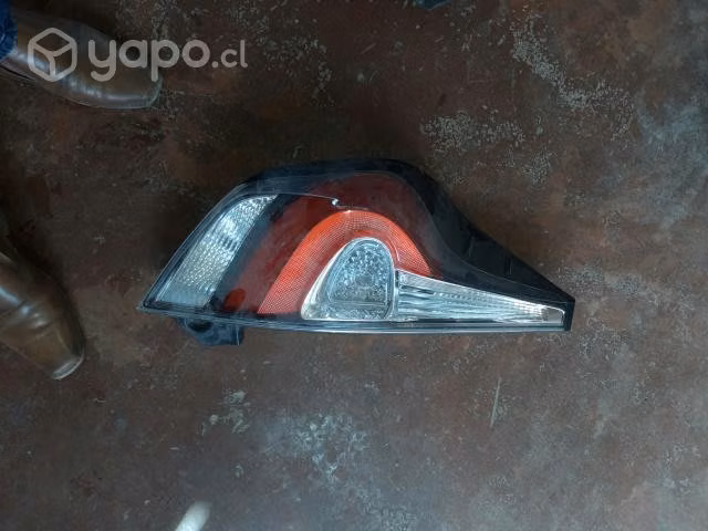Farol trasero lh toyota prius 2016