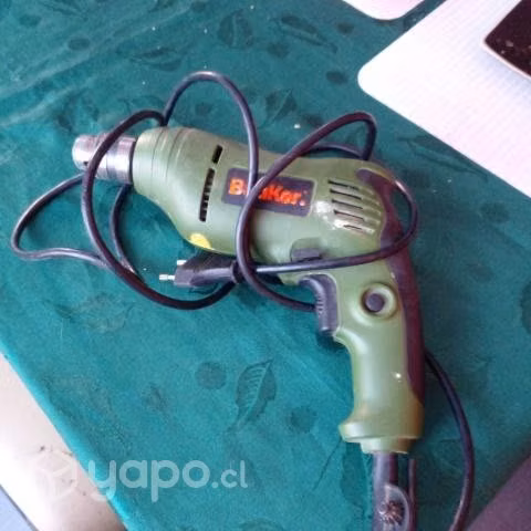 Taladro bauker