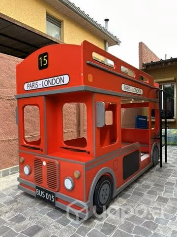 Camarote niño bus Londres + colchones