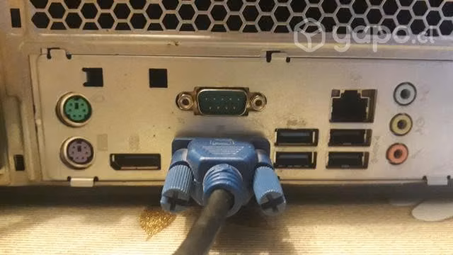 COMPUTADOR LENOVO i3 6ta GENERACIÓN
