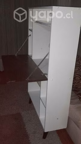 Escritorio blanco
