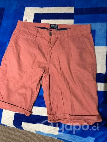 Short rojo bearcliff talla 42