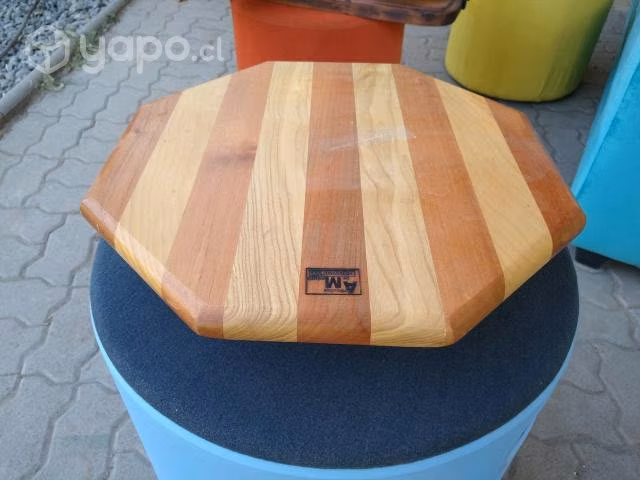 Mueble 13: mesa redonda