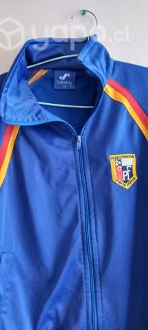 Buzo escolar colegio pierre faure