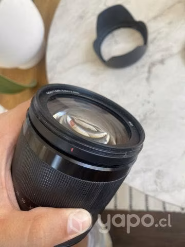 Lente Sony fe 24-240 poco uso
