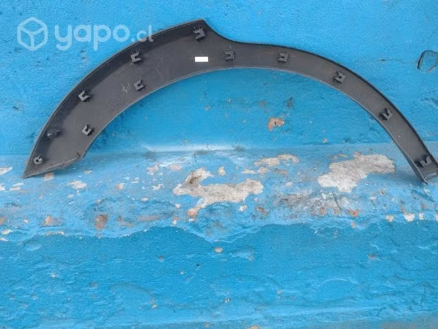 Moldura trasera izq Chevrolet Captiva 2007-2014 - Imagen 5