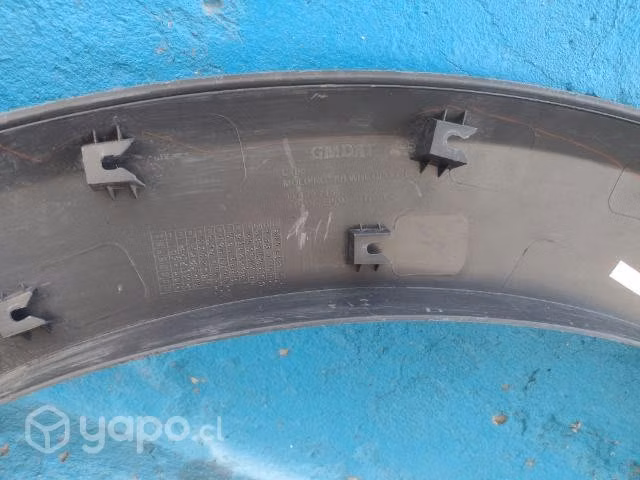 Moldura trasera izq Chevrolet Captiva 2007-2014 - Imagen 4