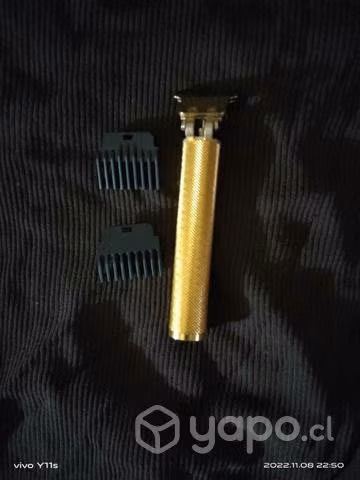 Corta barba y corta pelo