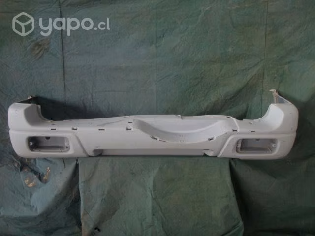 Parachoque trasero suzuki vitara 2003