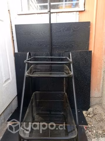 Mesa licorera