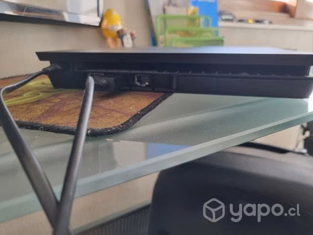 Ps4 slim de 1tb más 1 juego y control