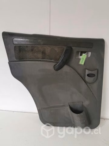 Tapiz Puerta Trasera Izquier Mahindra Pick Up 2018