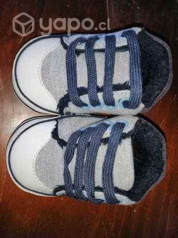 Zapatitos bebe Opaline