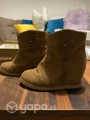 Zapatos, zuecos, botines y botas