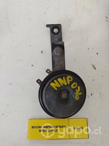 Bocina (NNP076) Nissan NP300 2019 LE Automa