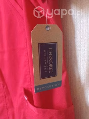Polera clínica Cherokee nueva