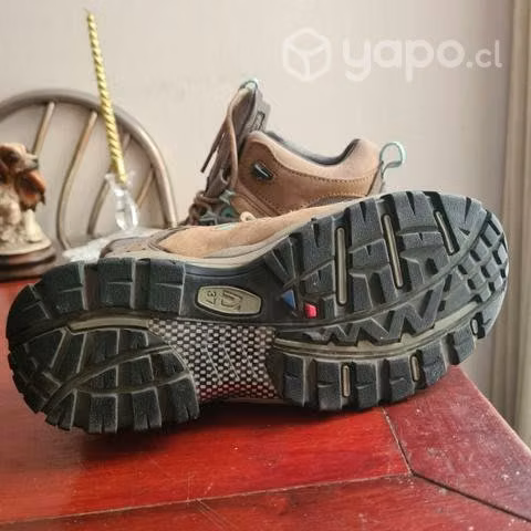 Zapatos de seguridad certificados - Imagen 2