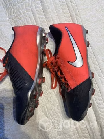 Zapatillas fútbol Nike 36