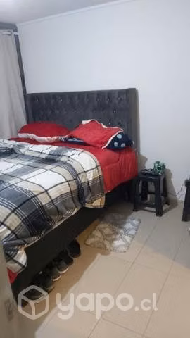 Cama de 2 plazas con colchón semi nuevo - Imagen 4