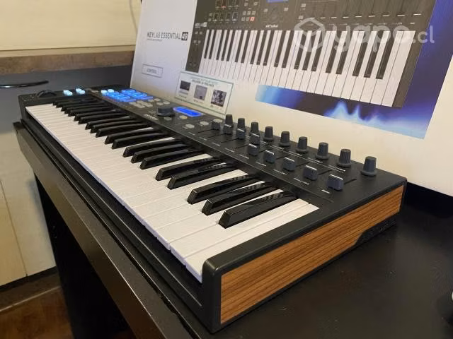 Controlador Midi Arturia Keylab 49 - Imagen 3
