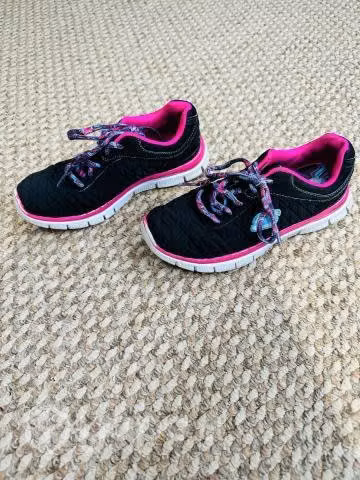 Zapatillas de niña excelente estado