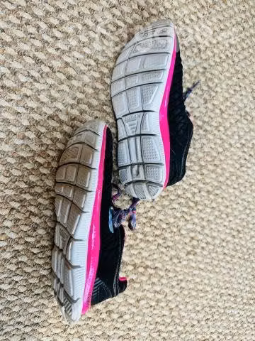 Zapatillas de niña excelente estado