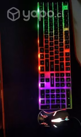 Teclado y mouse gamer
