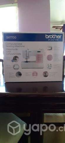 Maquina de cocer computarizada marca BROTHER - Imagen 3