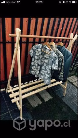 Perchero desmontable de madera
