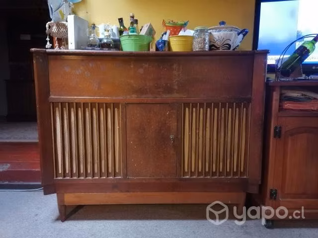 Mueble radio electrola tocadiscos antiguo