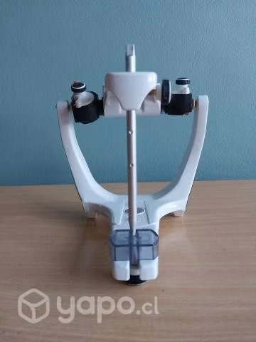 Articulador semi ajustable