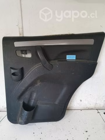 Tapiz Puerta Trasera Derecha (MNP171) Mahindra Pik