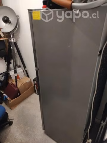 Vendo Refrigerador Mademsa como nuevo