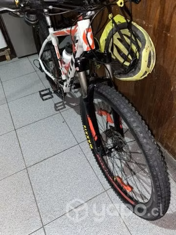 Bicicleta scott aspect 720