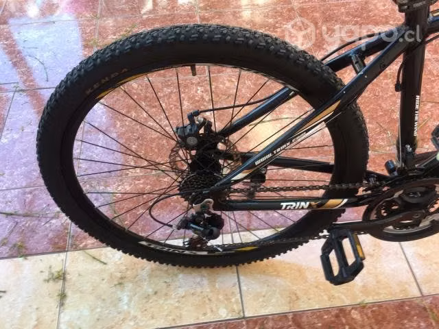 Bicicleta Mountain Bike