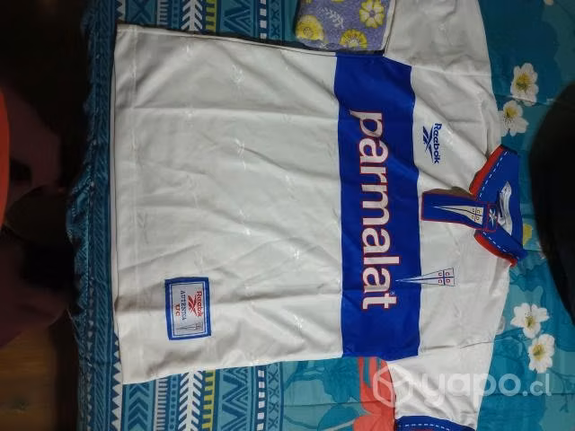 Camiseta universidad católica - Imagen 2