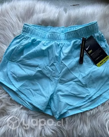 Short deportivo marca Nike talla XS