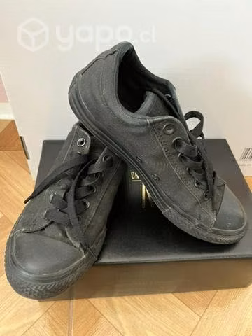 Converse negras 37