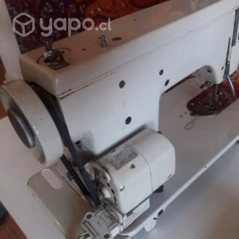 Máquina de coser marca REMINGTON - Imagen 3