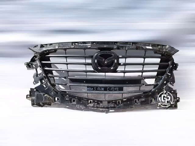 Máscara Mazda 