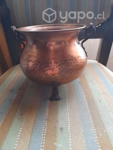 Olla de cobre macizo