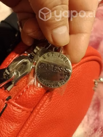 Cartera Guess