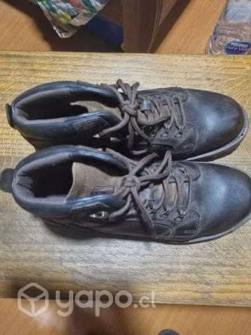 Bototos de hombre CAT 10 USA/ 43 EUR